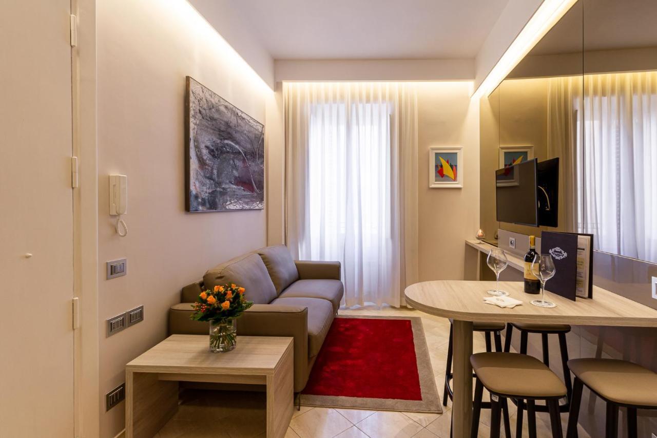 Harry'S Bar Trevi Luxury Apartments - Spagna Rome Exterior photo