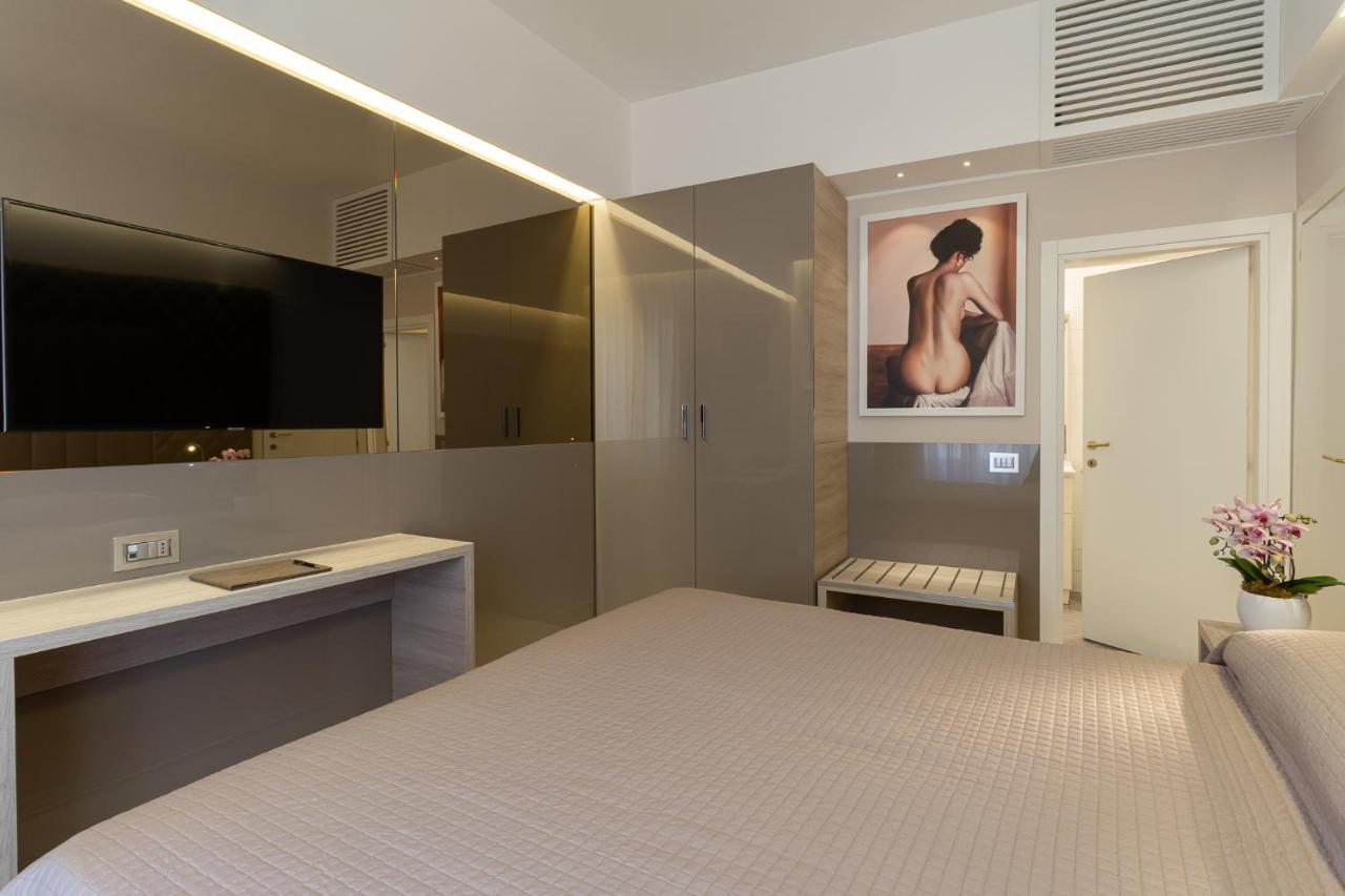 Harry'S Bar Trevi Luxury Apartments - Spagna Rome Exterior photo