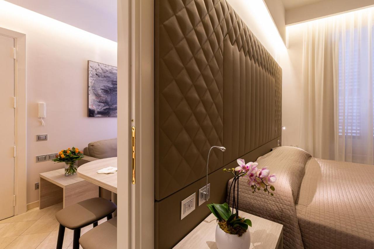 Harry'S Bar Trevi Luxury Apartments - Spagna Rome Exterior photo