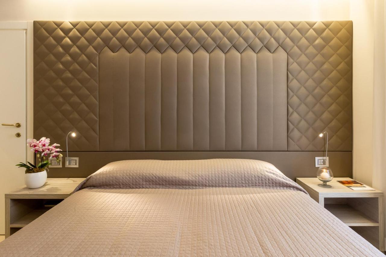 Harry'S Bar Trevi Luxury Apartments - Spagna Rome Exterior photo