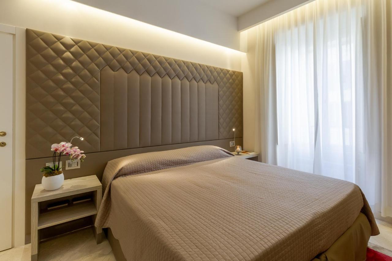 Harry'S Bar Trevi Luxury Apartments - Spagna Rome Exterior photo